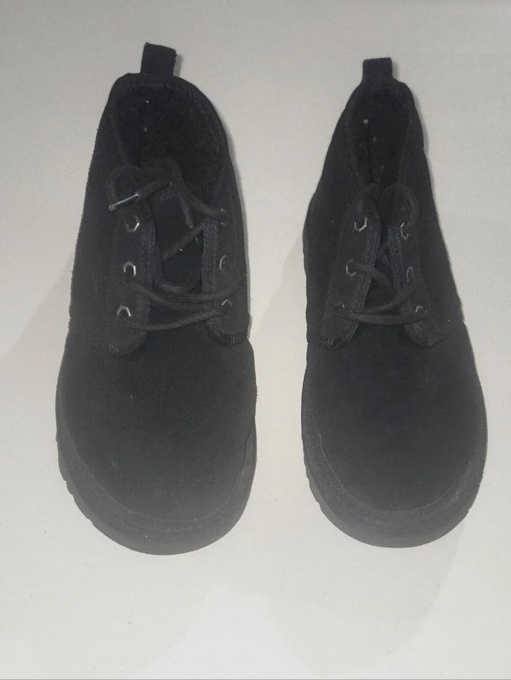 UGG Men's Black Suede Lace-Up Chukka Boots Size 11